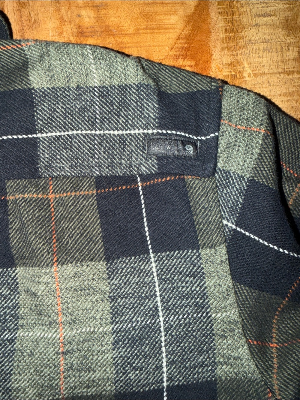 Mountain Hardwear Men's Black and Gray Plaid Button-Down Shirt - Picture 6 of 6